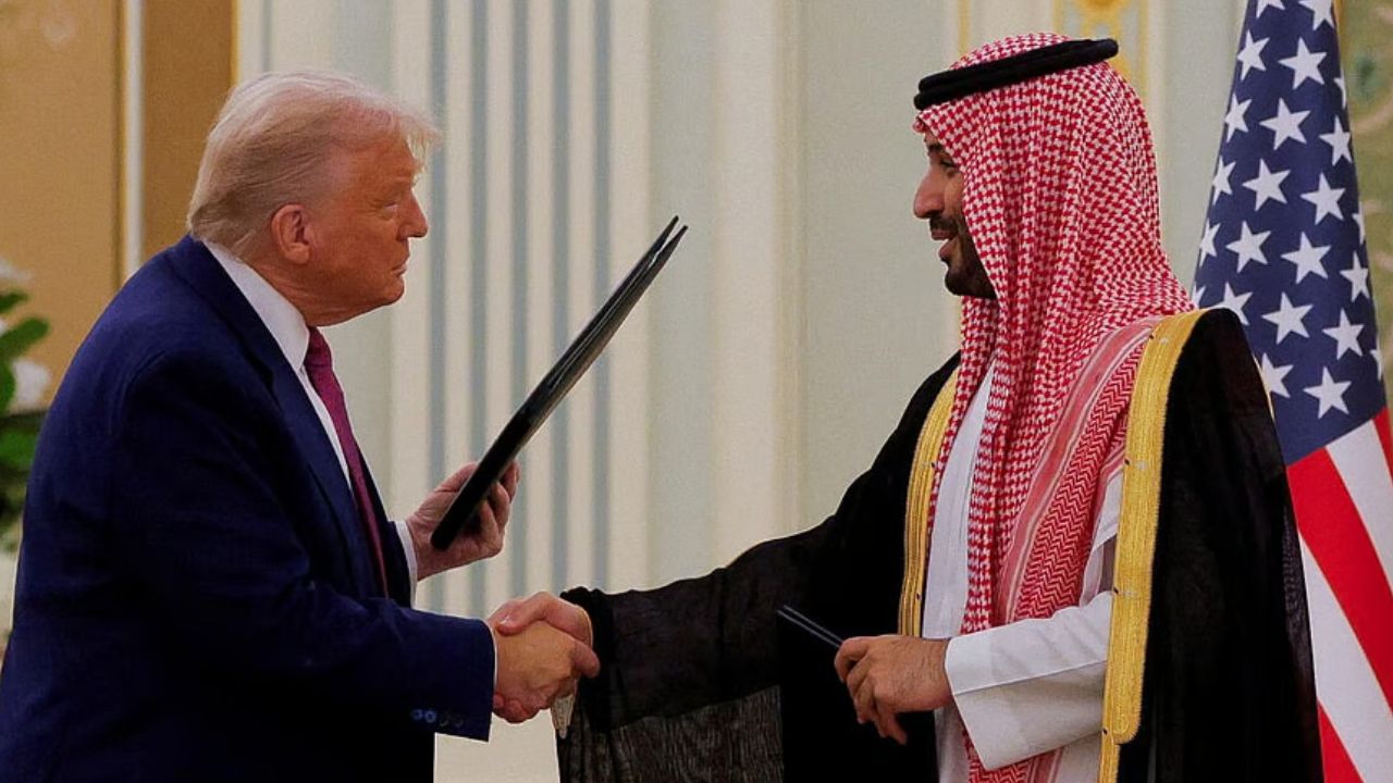 সৌদি আরবকে ন্যাটোর বাইরের গুরুত্বপূর্ণ মিত্র ঘোষণা করলেন ট্রাম্প